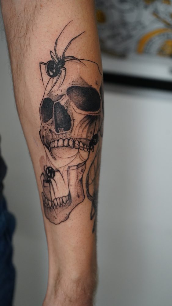 Blackwork tattoo by Zhu Inks - San Diego